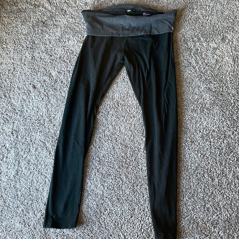 VS leggings